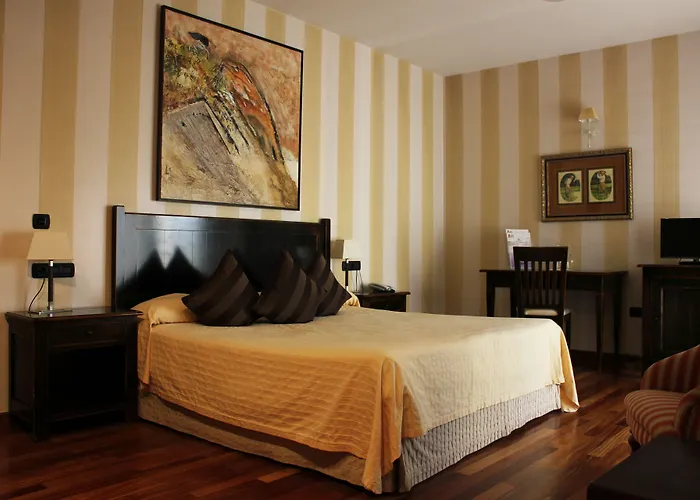 Hotel-Bodega La Casa del Cofrade