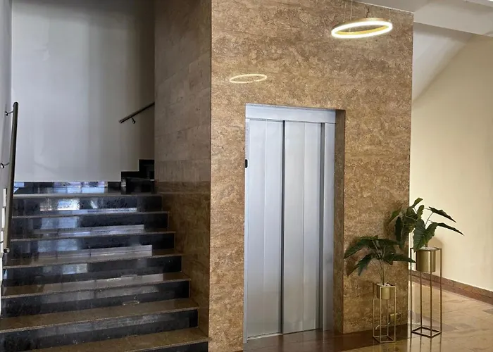 Hotel Yaky Center