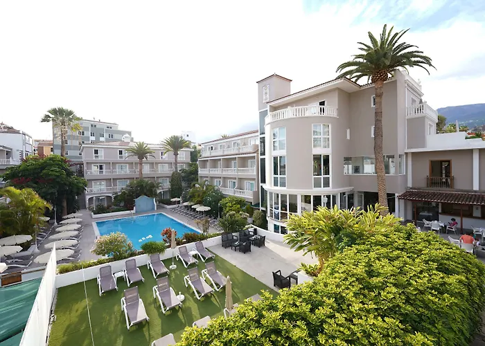 Hotel Rf San Borondon
