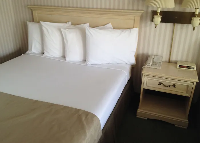 Parkside Inn Bridgeview