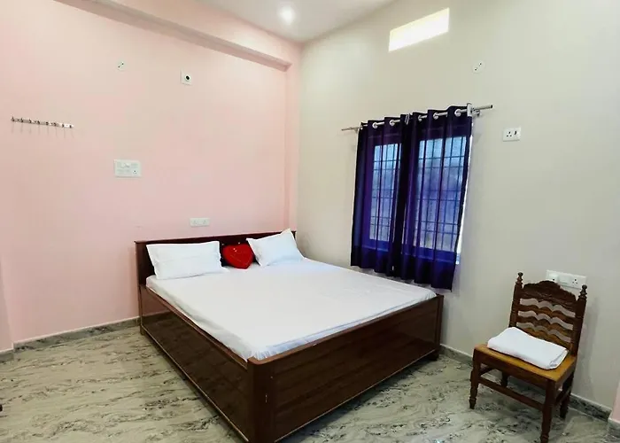 Hotel Aman Residency & Restaurant
