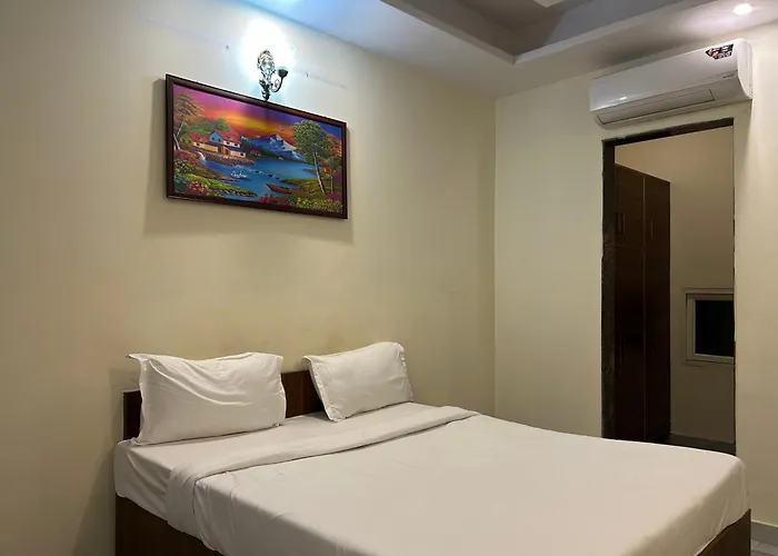Hotel Future Inn And Banquet