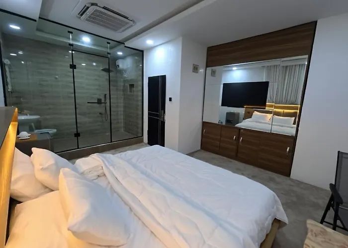 Dimpletravelodge