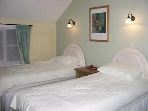 The George Hotel