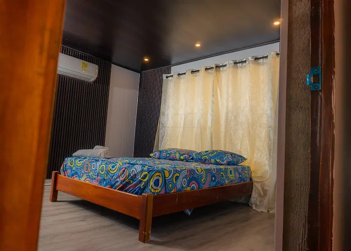 Hostal Paraiso Beach
