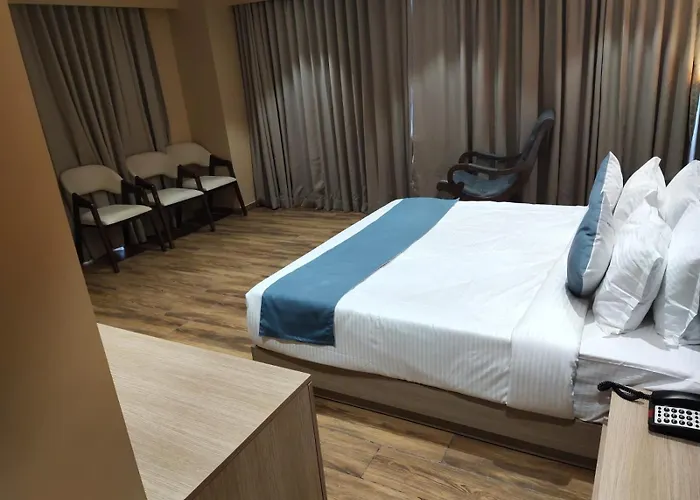 Hotel Su-Casa