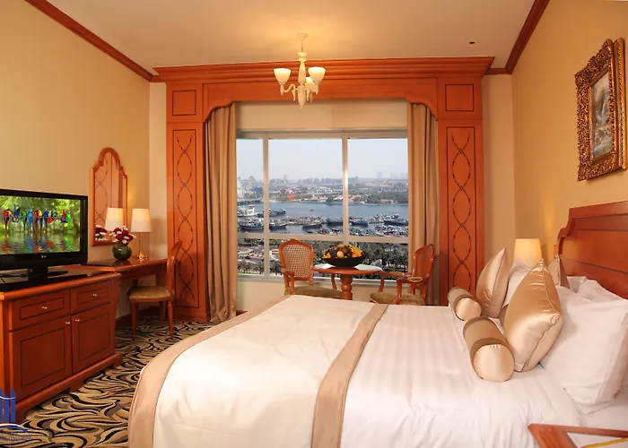Emirates Concorde Hotel & Apartments