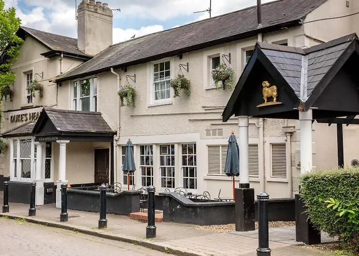 Dukes Head Hotel