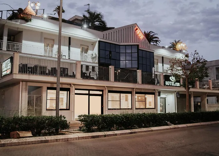 Hotel Accord Le Rose Palagiano