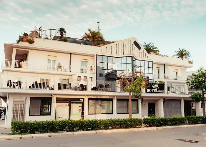 Hotel Accord Le Rose Palagiano