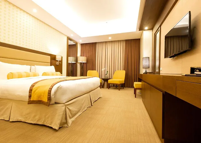 Maayo Hotel