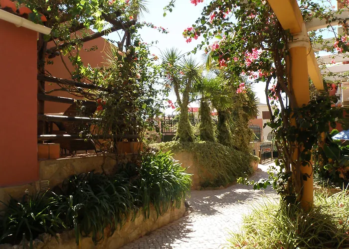Villas D. Dinis - Charming Residence (Adults Only)
