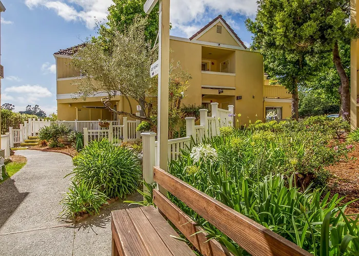 Quality Inn & Suites Capitola By The Sea