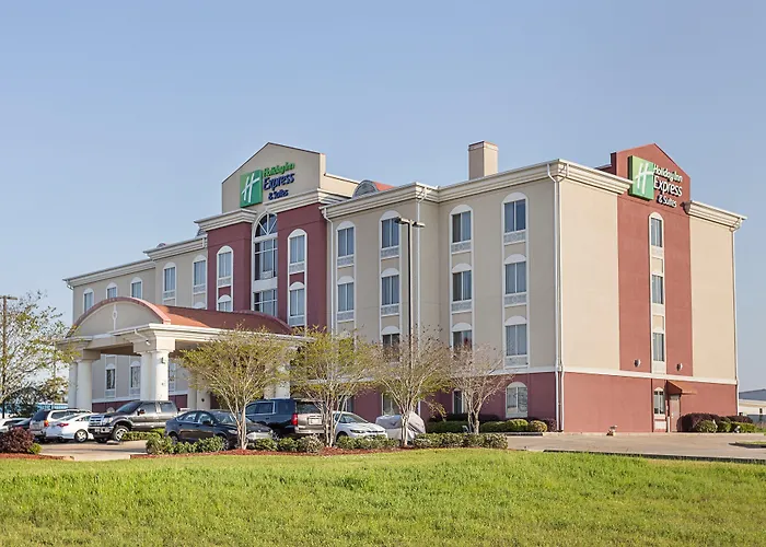 Holiday Inn Express Hotel & Suites Byram By Ihg