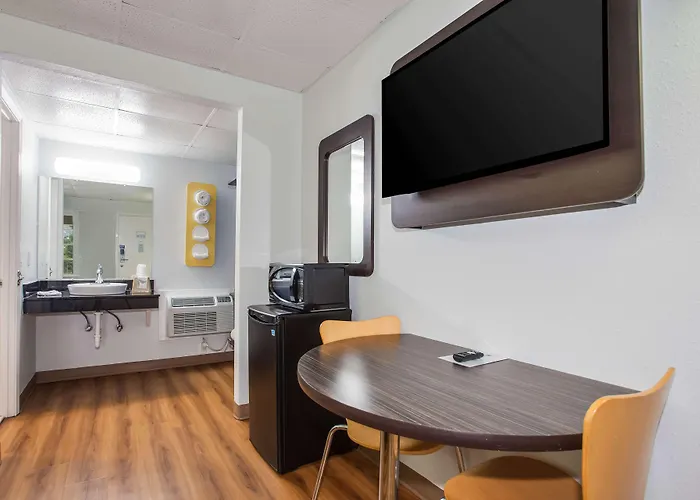 Motel 6-Walterboro, Sc