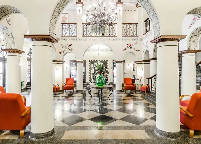Hotel Seville