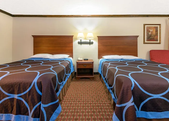 Super 8 By Wyndham Enid