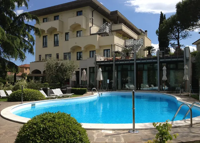Hotel Piccola Vela
