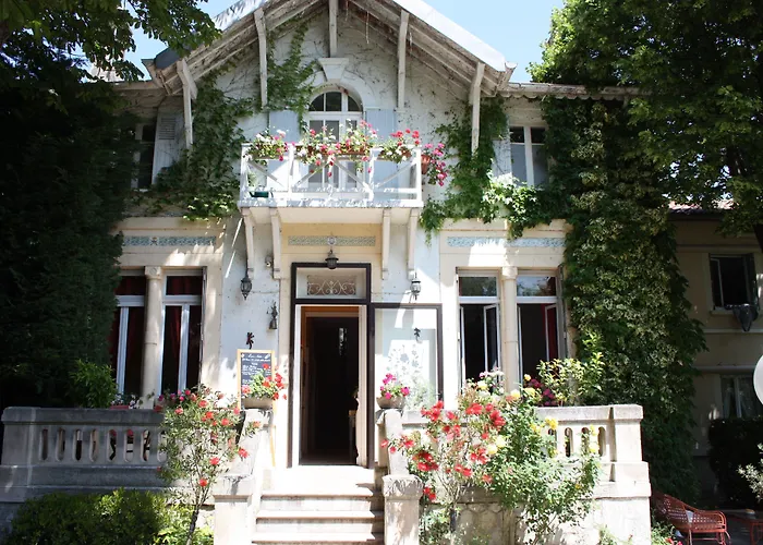 Hôtel le Chalet Fleuri