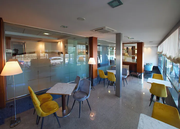 Hotel Canelas