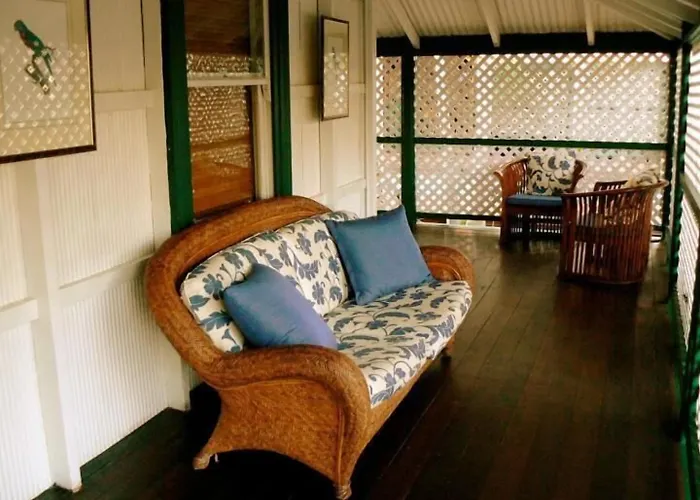 Pinctada Mcalpine House