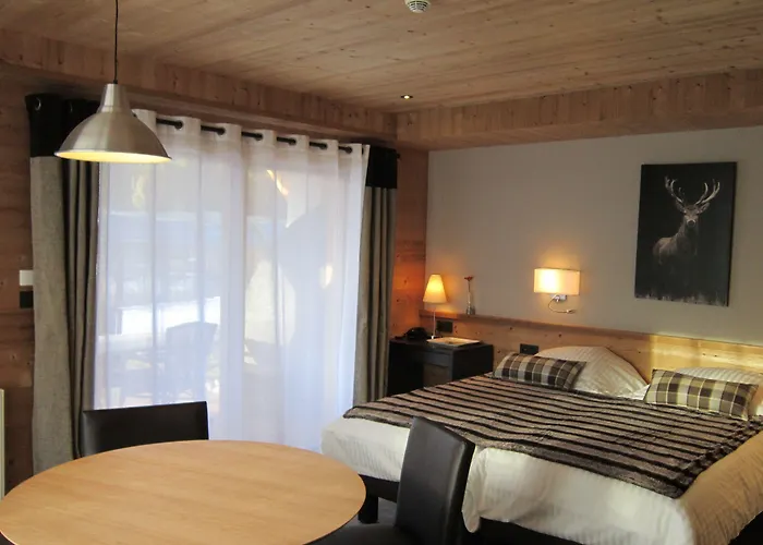 Logis Hotel Gai Soleil
