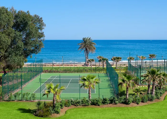 Estepona Hotel & Spa Resort