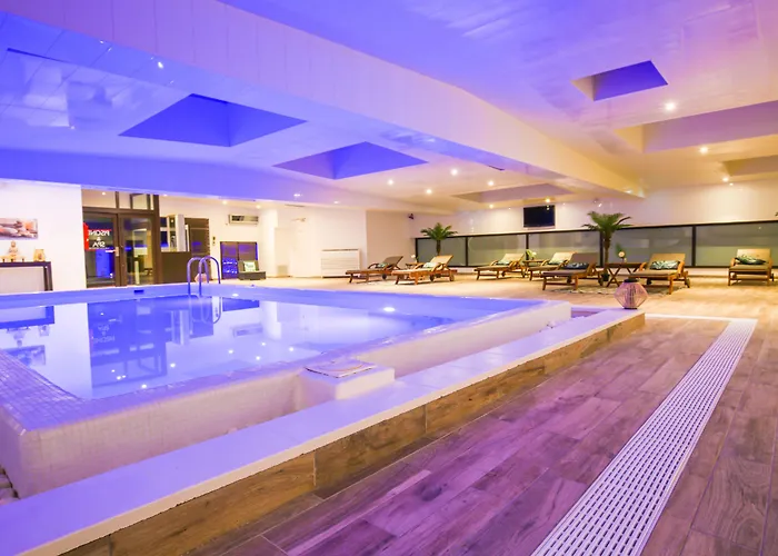 Zenia Hotel & Spa