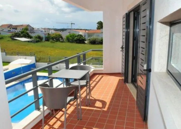 Vicentina Hotel