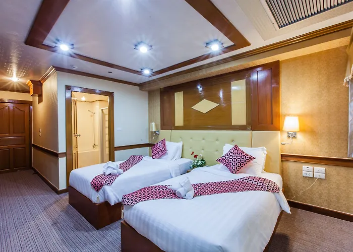 Oyo 796 Paradise Sukhumvit Hotel