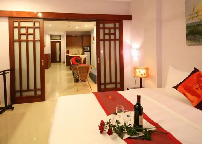 Rising Dragon Estate Hotel