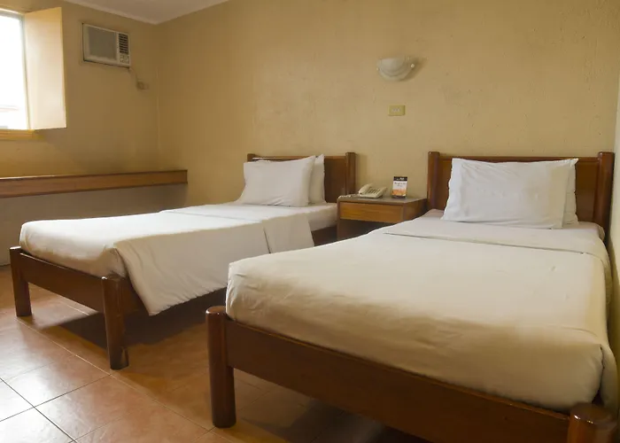 Nichols Airport Hotel