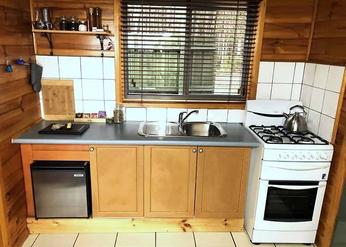 Rainbow Retreat Wilderness Eco Lodge & Cabins