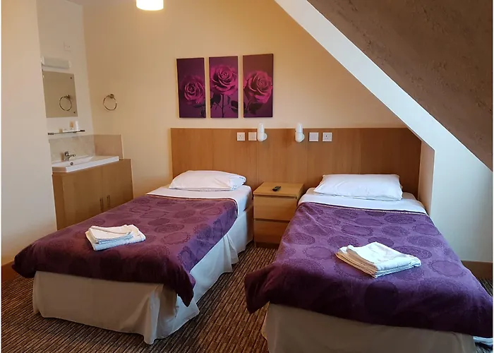 Bridge Guest House