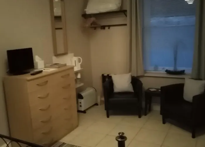 29 Well Street B&B