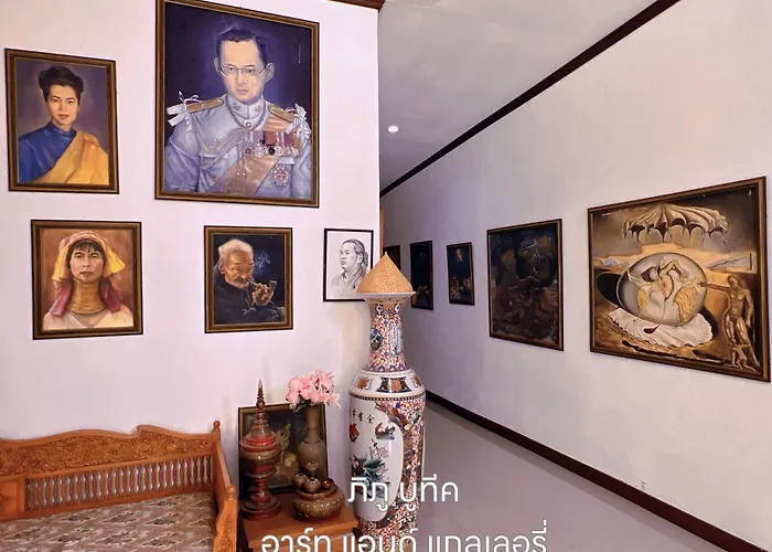 Phiphu Art&Gallery Boutique Sukhothai