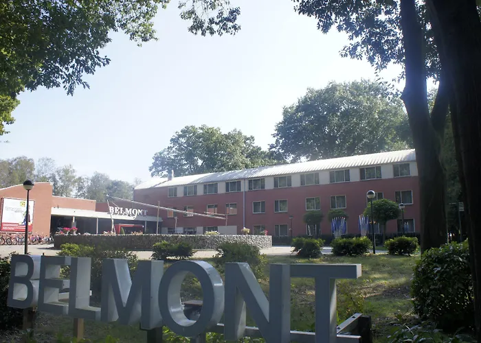 50|50 Hotel Belmont