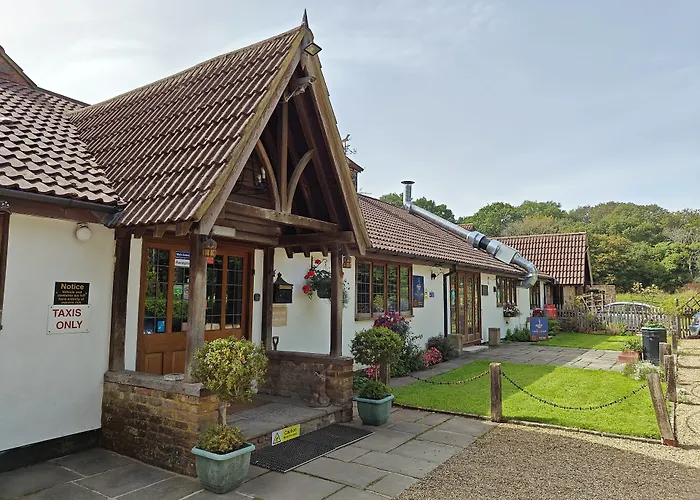 Little Foxes Hotel & Gatwick Airport Parking