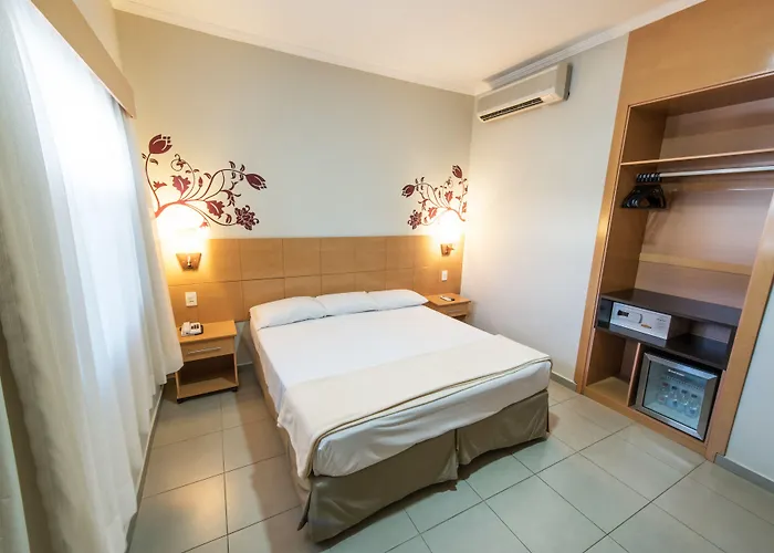 Limeira Suites