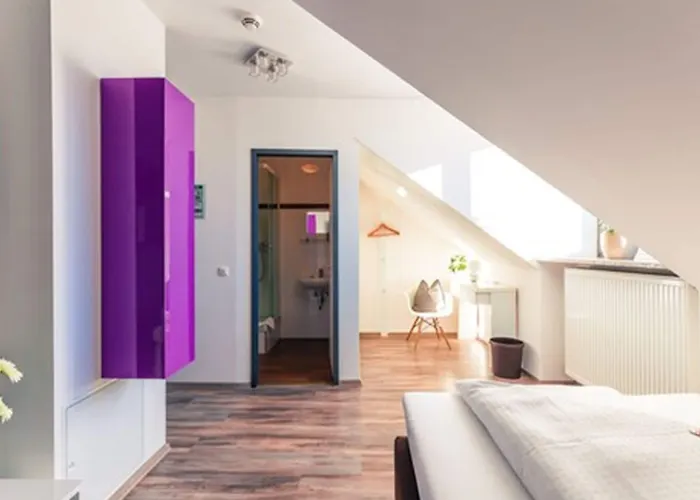 Hotel Arooma
