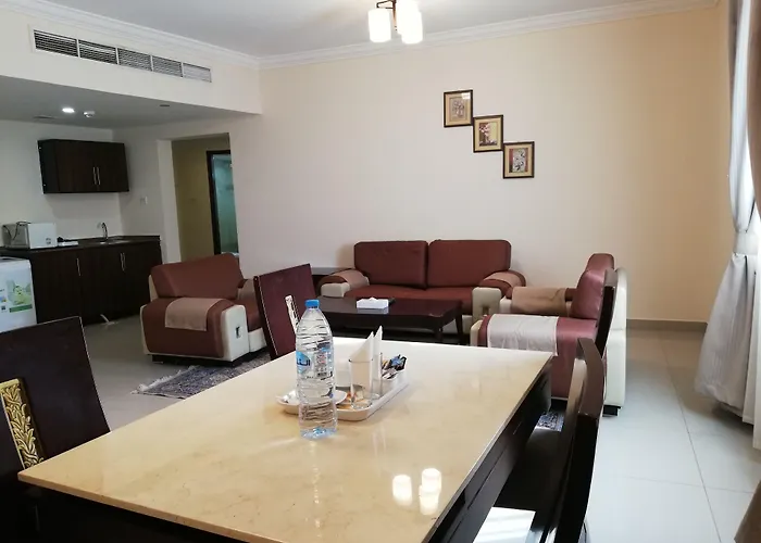 Crown Palace Hotel & Suites