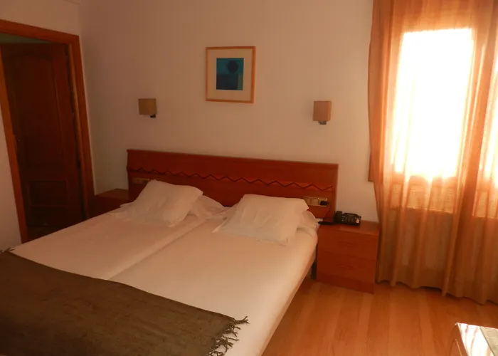 Hotel Porta D'Alella