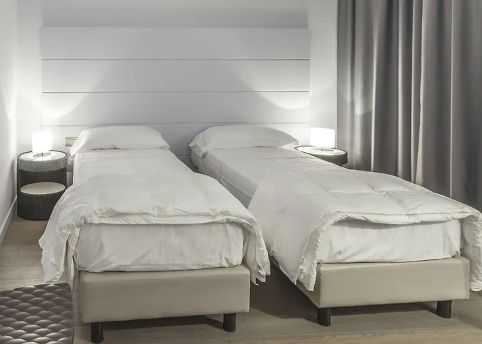 Tag Hotel