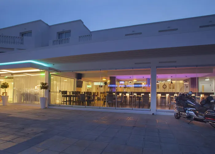 Princessa Vera Hotel Apartments