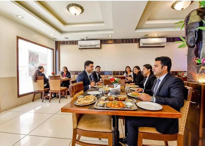Fabhotel Shakti Palace - Nr Ponda
