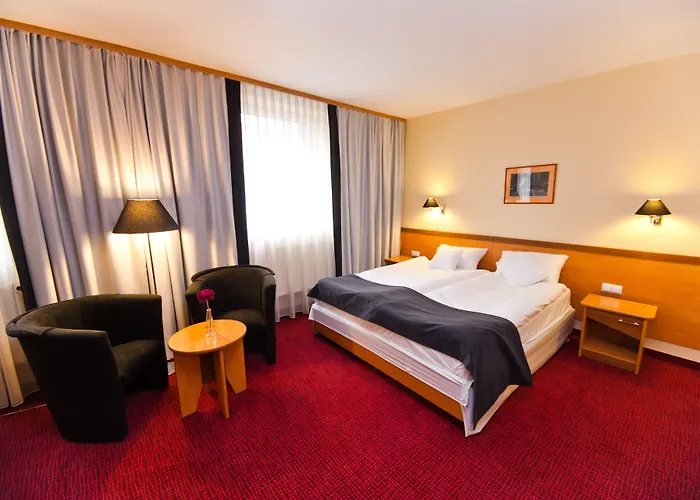 Hotel Malinowski Business
