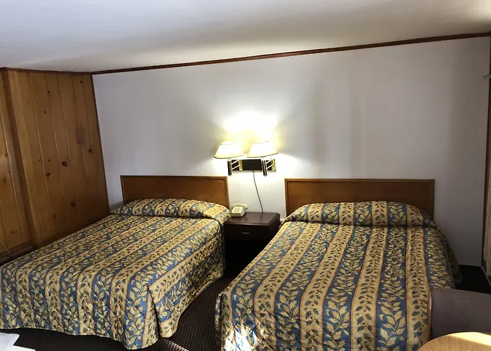 Sun N Snow Hotel