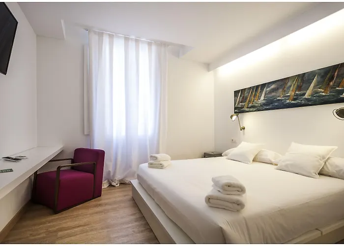 Cheap & Chic Hotel