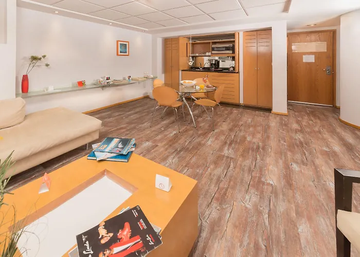 Suites Contempo