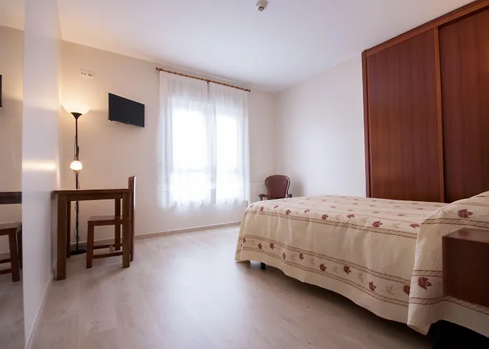 U-Hotel Dario Lugo
